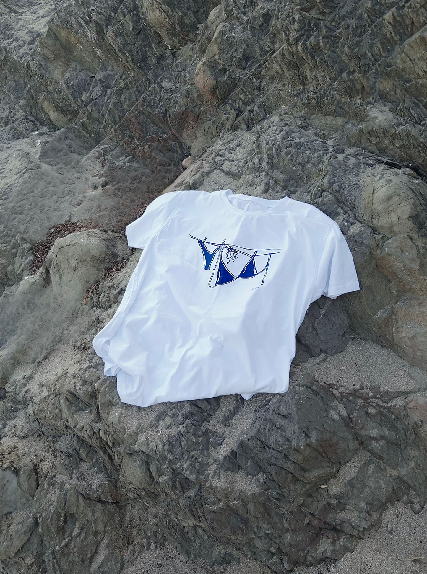 Bikinis T-Shirt